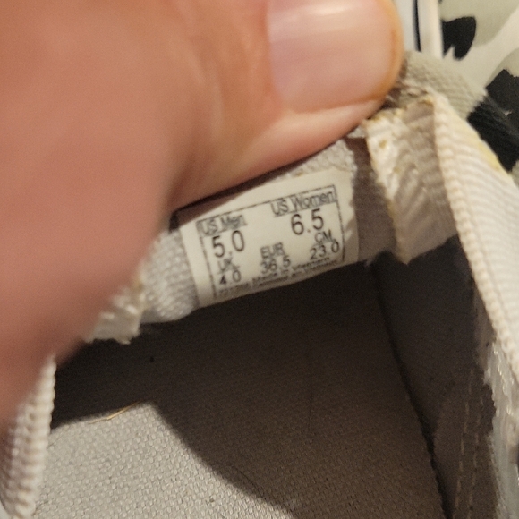 Vans Camouflage Slip-On Sneakers - Picture 7 of 8